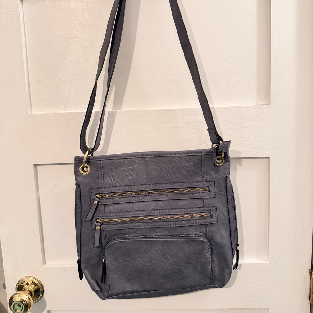 Bueno Slate Crossbody Bag